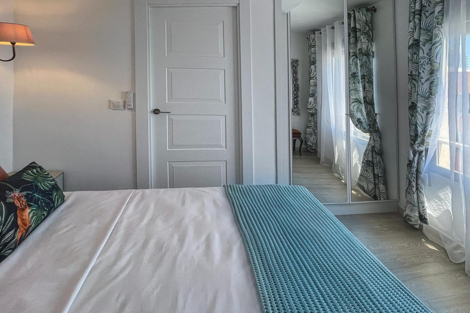 Apartamento Sofia En Калпе Екстериор снимка